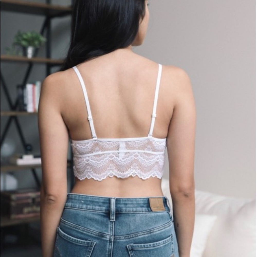 ♦️ LAST 2 Structured Scalloped Lace Bralette - Picture 7 of 8